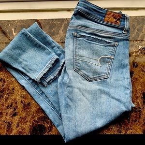 American Eagle Size 4 Jeans